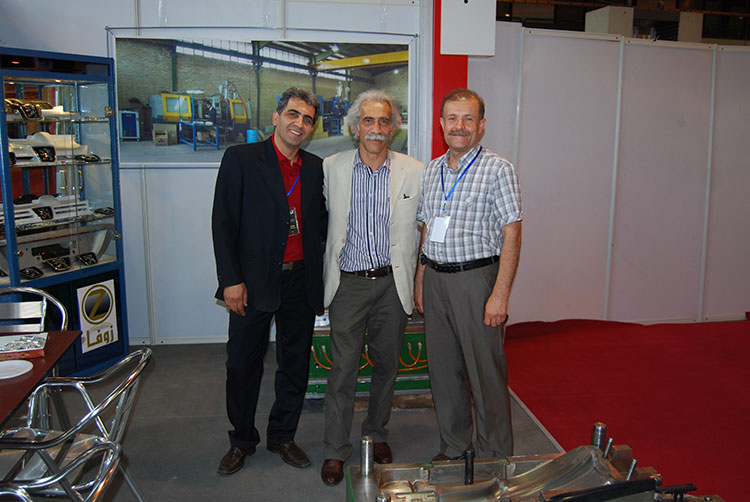 نمایشگاه-قطعات-یدکی-